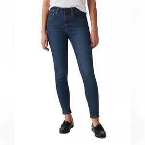 Levi’s 721 high-rise skinny jeans